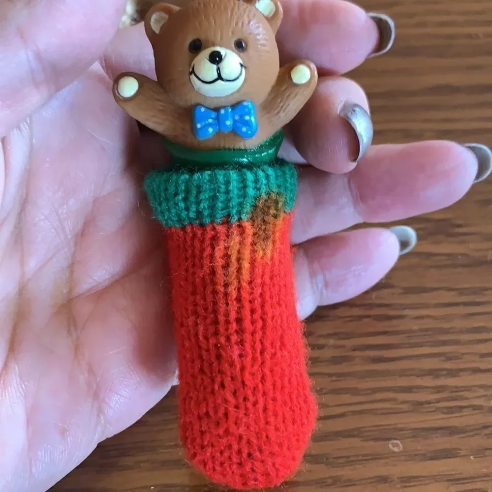 Lot of 4 small Christmas bear ornaments‎